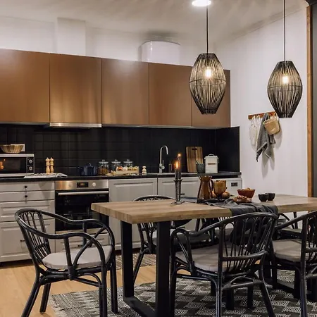 Tadara - 3 Bedrooms In Santo Antonio Lisboa