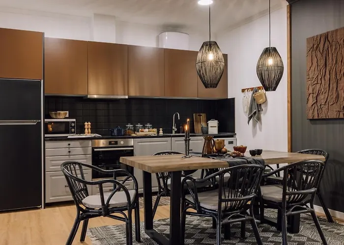 Tadara - 3 Bedrooms In Santo Antonio Lisboa