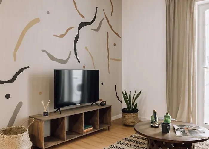 Tadara - 3 Bedrooms In Santo Antonio Lisboa